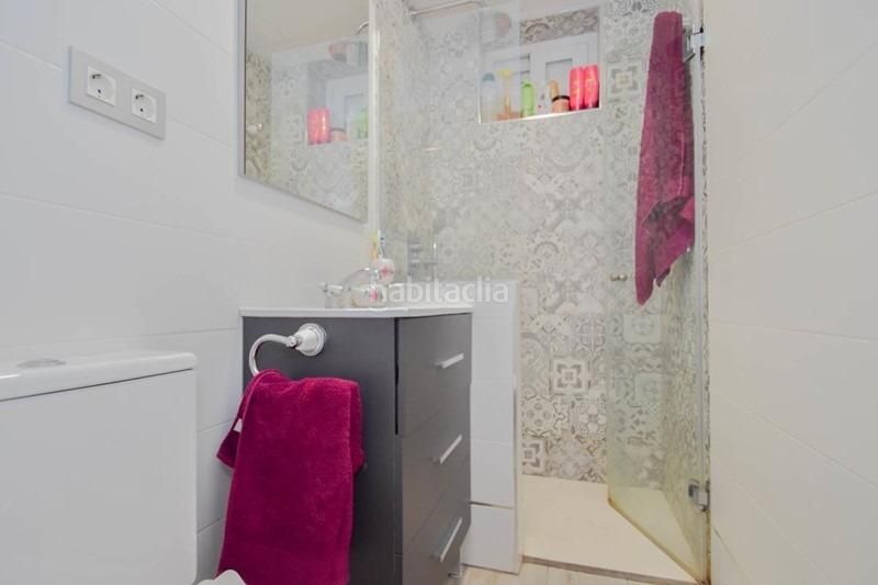 Foto f9f9c70c-4e50-4648-9b5b-d008a019a815. Casa a Avda. De los Ogíjares Armilla