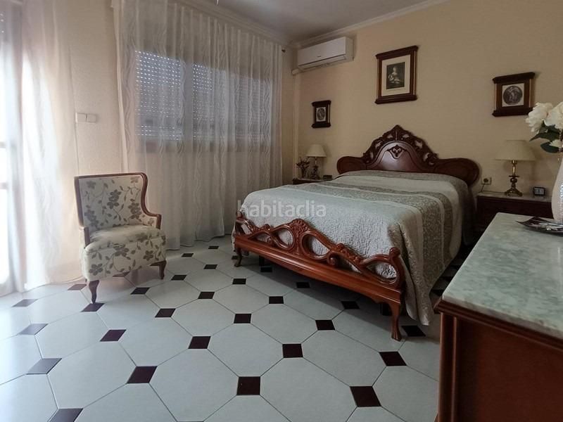 Foto 5d7d0b7c-b37e-460b-b8e5-1cfb430b6ce8. Casa amb aparcament a Santa Fe