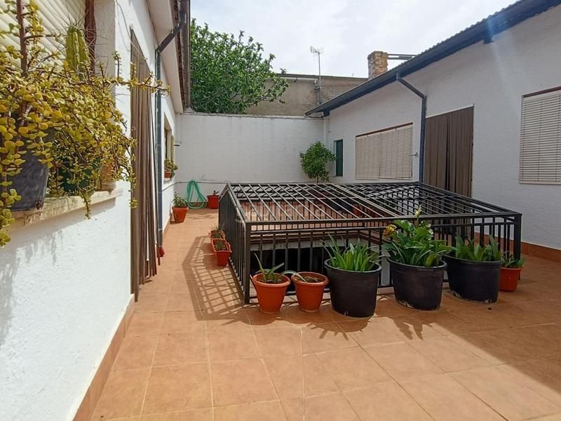 Foto 9e99e01c-3203-4a3a-90d0-666aa744fa5d. Casa amb aparcament a Santa Fe