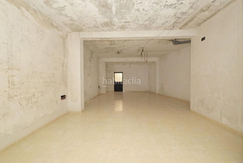 Foto c2876f51-0190-442a-a1b4-89d7b46b5afc. Local comercial a Padul