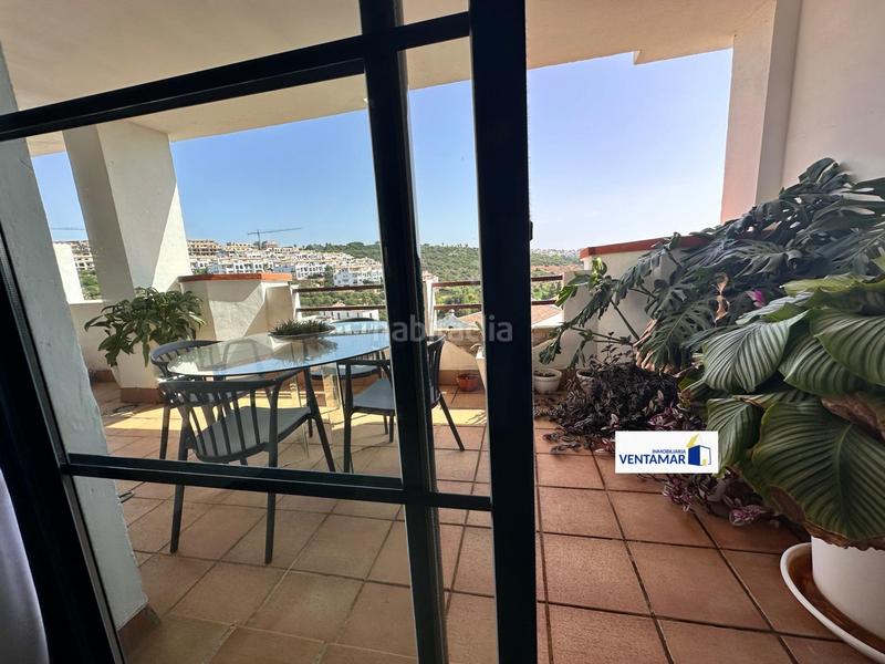 Foto ec7e91d5-40f3-43a5-8e99-20f80c39e427. Piano terra con riscaldamento parcheggio piscina in La Alcaidesa