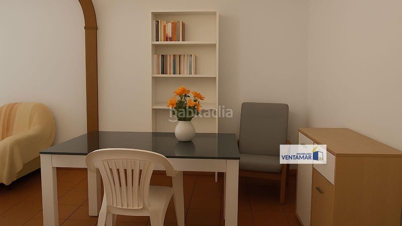 Foto e2913ec6-9871-4a52-bcbf-d73aa86f4b1b. Casa adossada amb aparcament a Castellar de la Frontera