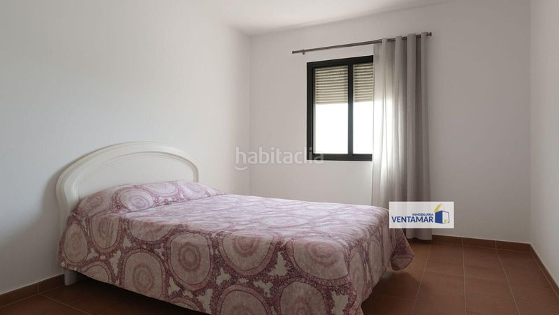 Foto e984704a-912d-4005-95ab-07ba603dfd00. Casa adossada amb aparcament a Castellar de la Frontera