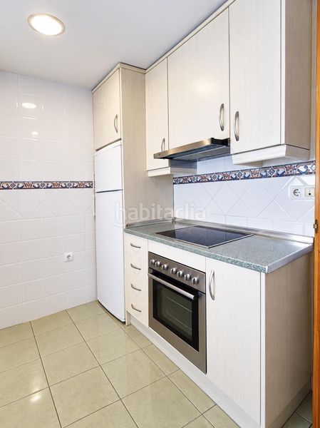 Foto ba30f7af-01a8-4ba0-85d6-6085ac15bed8. Pis amb aparcament a Puente Mayorga-Campamento San Roque