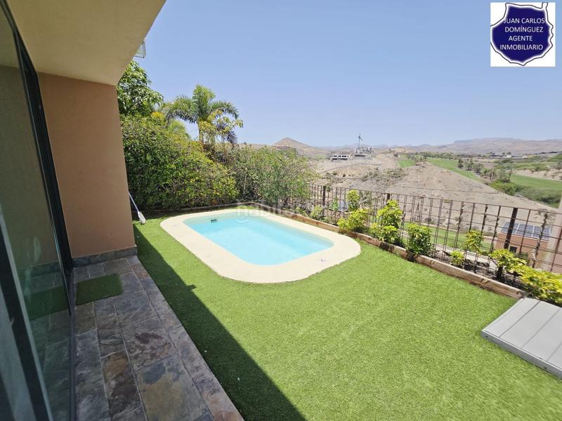 Foto 77f3f827-27ef-4e66-9bdf-f74ad854513c. Location chalet avec piscine dans Salobre Golf San Bartolomé de Tirajana