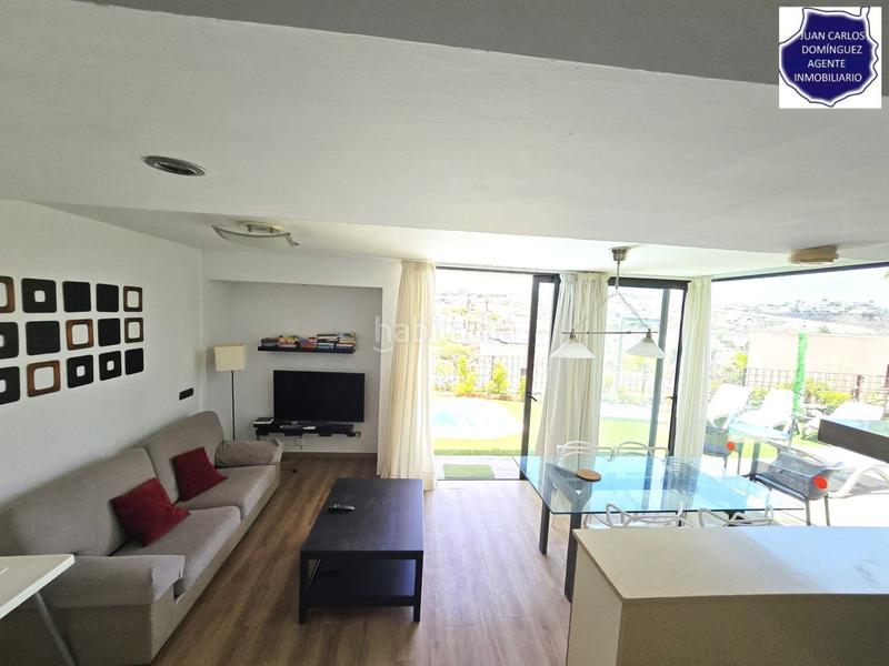 Foto 9095d568-89a4-46b3-8b4f-b173edc305e0. Location chalet avec piscine dans Salobre Golf San Bartolomé de Tirajana