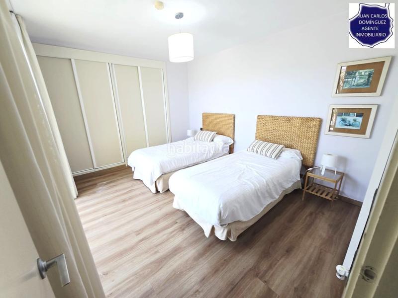 Foto db1937dc-d819-445c-b299-e7d50699487c. Location chalet avec piscine dans Salobre Golf San Bartolomé de Tirajana