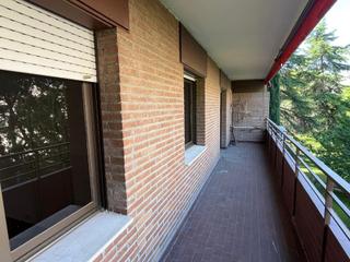 Piso en Valdezarza. Inmejorable piso de 3 habitaciones en moncloa mn55722
