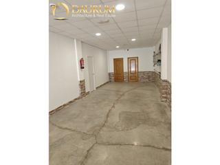 Local Comercial a Barrio de Benimaclet. Estupendo local en benimaclet val1hb2175