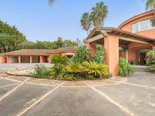 Xalet a Huerta del Prado - La Montua. Impresionante villa de lujo en venta en la milla de oro, marbell