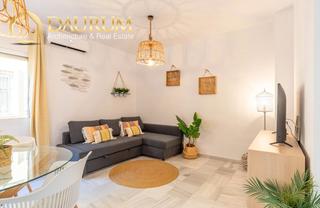 Piso  Calle capuchinos. Fabuloso piso con licencia vacacional, de 1 habitación en capuch
