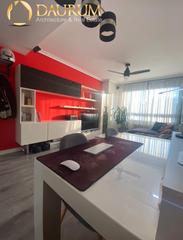Pis  Calle de bulgaria. Magnífico último piso de 3 habitaciones en alcalá de henares (mn