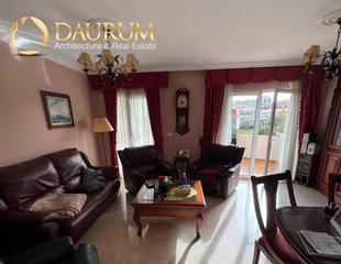 Casa adossada  Calle serrezuela. Magnífico chalet adosado de 4 plantas en torre de benagalbón (ml
