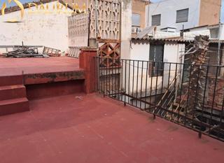 Masia  Carrer algemesí. Fabulosa oportunidad casa de pueblo de 3 plantas en montcada (va