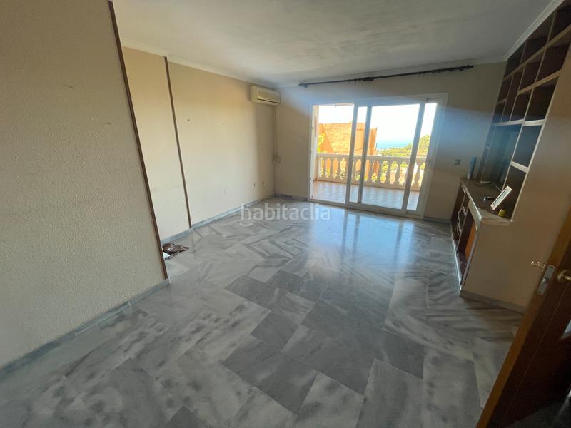 Foto c7225166-edc0-46da-83c2-4004f112cb4d. Piso estupendo piso en venta en cerrado de calderon (mlg1-nm-3176) en Málaga