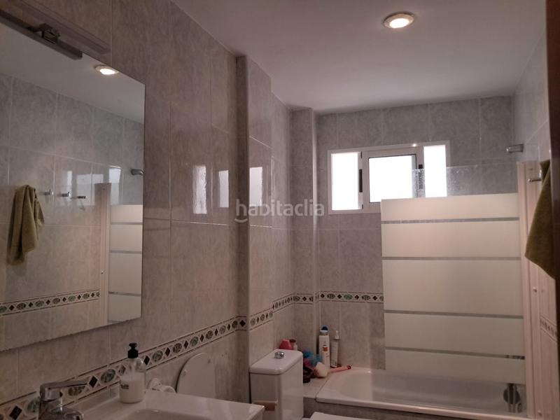 Foto e3e11d61-a405-4bcb-95f3-c61d2a9e4896. Piso fantástico piso de 3 habitaciones (val1-jc-2349) en Burjassot