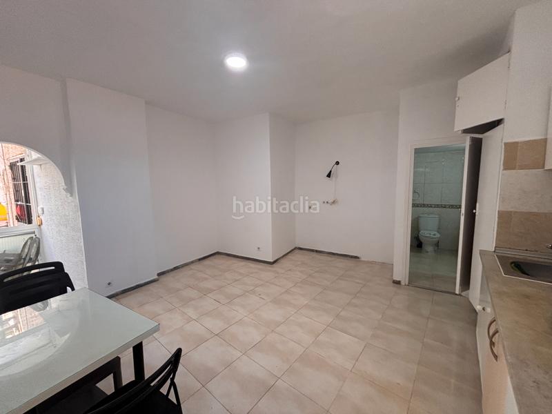 Foto 0c5bb3c0-d456-4bdf-9f2b-2cc8de8a83be. Estudio fabuloso estudio (mlg2-mg-3205) en Ayuntamiento Torremolinos
