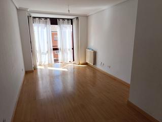 Pis  Calle timón. Fantástico piso de 3 habitaciones en barajas (mn4-pb-76982)