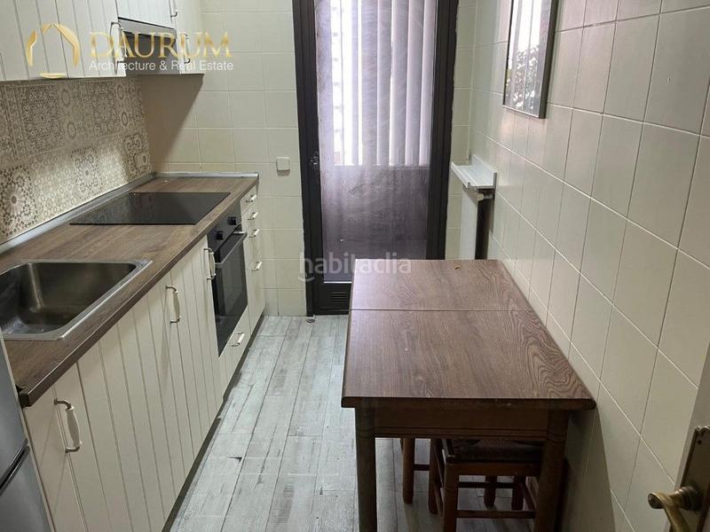 Foto 48f8781d-e9ce-478c-98bd-f7eb4e6c5636. Flat with parking pool in Peñagrande Madrid