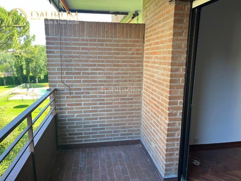 Foto c588f568-7382-4452-9138-2c0ed2ebb57f. Flat with parking pool in Peñagrande Madrid