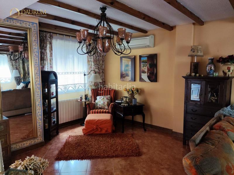 Foto 3a5a8fbd-1723-46af-ab25-b34ef65097ff. Semi detached house with parking pool in Getafe norte Getafe