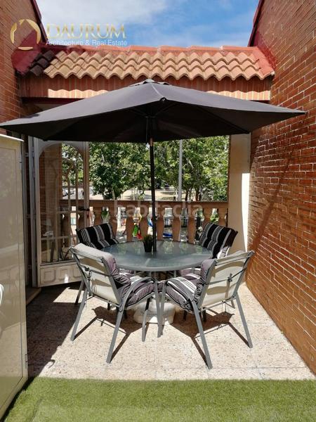 Foto 3fdd3d99-cae5-44c1-a94d-1f2d40c0d3c0. Semi detached house with parking pool in Getafe norte Getafe