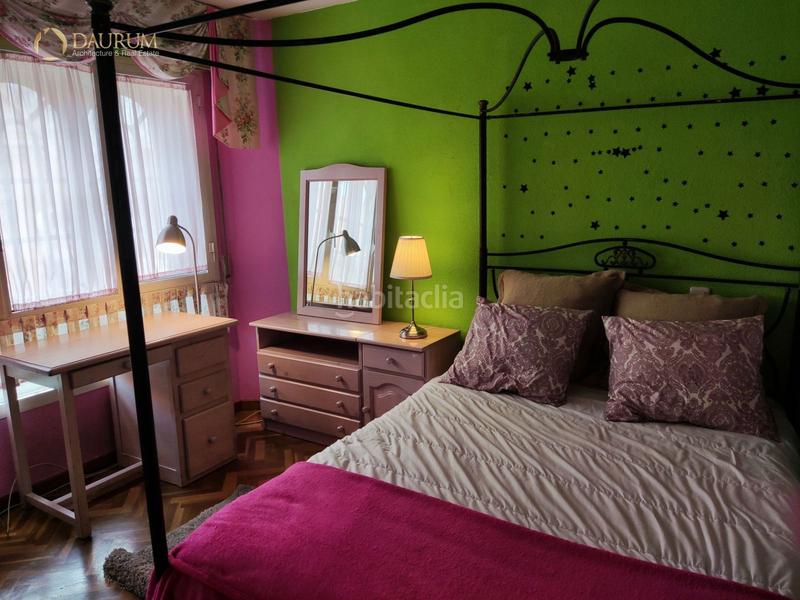 Foto b13d230f-b5fc-4bc6-b7b4-bfb5a56734f3. Semi detached house with parking pool in Getafe norte Getafe