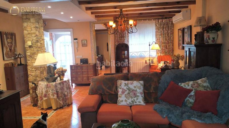 Foto d215a8f5-837f-42da-8954-33cda1dcb0b1. Semi detached house with parking pool in Getafe norte Getafe