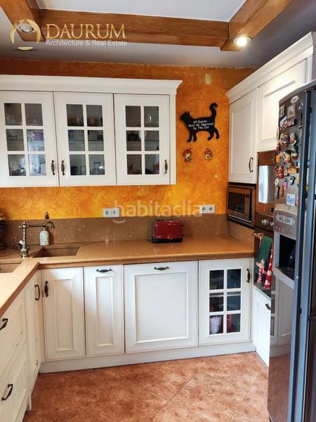 Foto d27cd931-ccaf-490c-aecd-a6cad3a1f7d9. Semi detached house with parking pool in Getafe norte Getafe