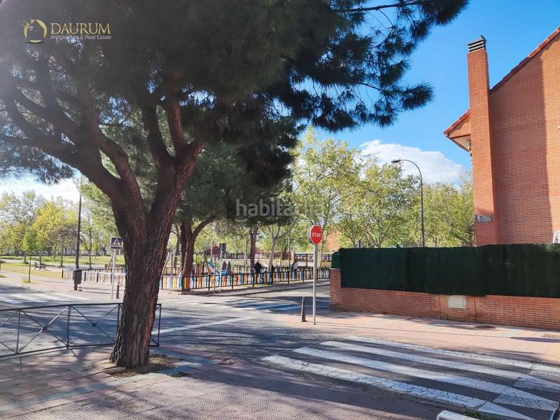 Foto f5babc14-6c6a-43e7-bc73-880f933f7492. Semi detached house with parking pool in Getafe norte Getafe