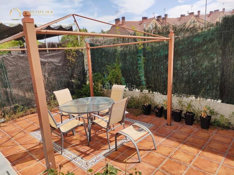 Foto 2fe10edc-8dc9-4663-8798-bb490962ff99. Casa adossada amb calefacció aparcament a Loeches