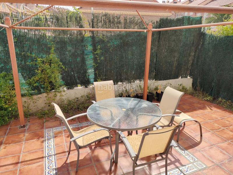 Foto 70df0718-6ad9-42ed-9183-10dcab656d5b. Casa adossada amb calefacció aparcament a Loeches