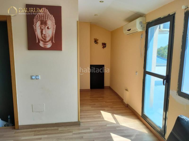 Foto 8e8e6dc4-fa0f-4f21-a495-e6cd9c8efc02. Casa adossada amb calefacció aparcament a Loeches