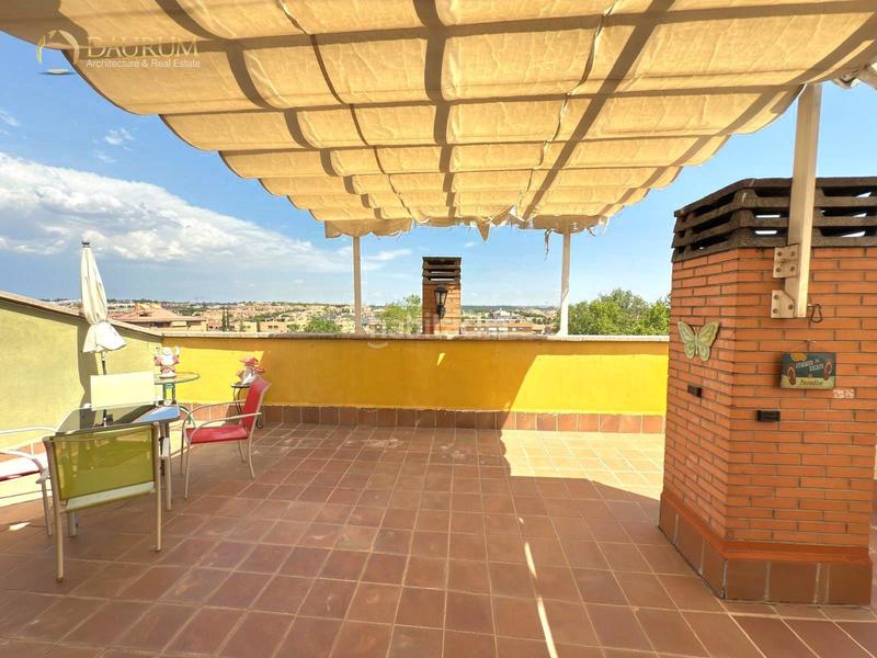 Foto 33d6504f-2744-47f2-8a9a-62b838fcb0a5. Attique avec chauffage parking piscine dans Sector B Boadilla del Monte