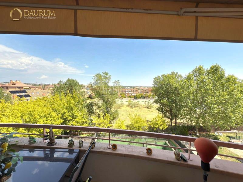 Foto fc2222b6-7400-42f6-a9f2-0ec813bfe6c8. Attique avec chauffage parking piscine dans Sector B Boadilla del Monte