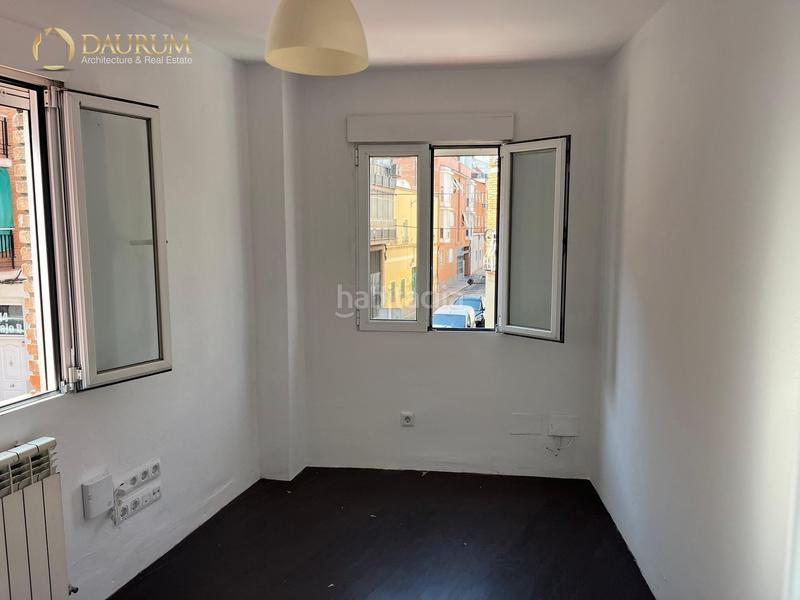 Foto d1e3373f-84c3-46e3-915f-d48def32fdc2. Xalet amb calefacció a Puerta Bonita Madrid