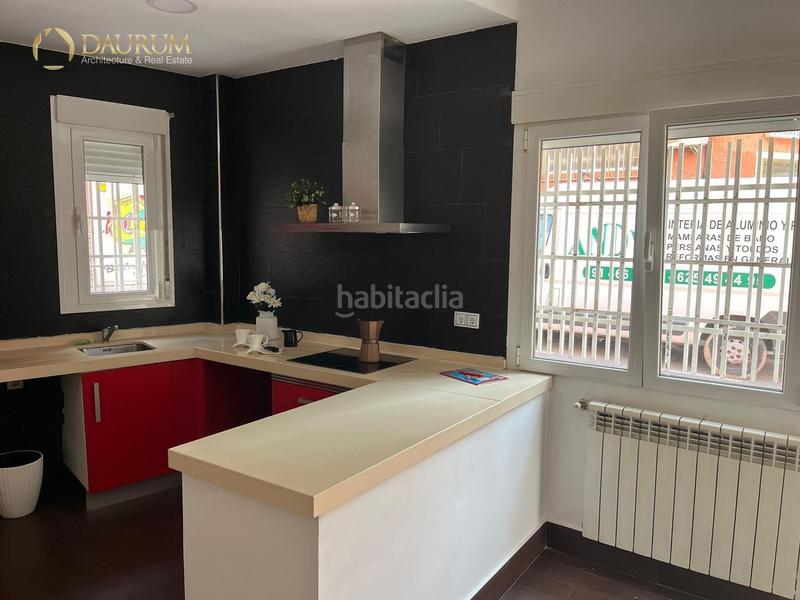 Foto df283c0c-66fd-47e1-b8bd-bf33eb846fe4. Xalet amb calefacció a Puerta Bonita Madrid