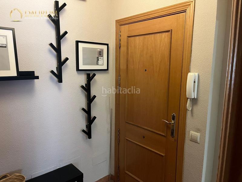Foto 7d9b285d-d622-42dc-9d62-dbfe0ab56056. Duplex con riscaldamento parcheggio in Casa Amarilla Galapagar