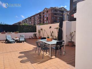 Pis  Ausias march. Estupendo piso de 3 habitaciones en malilla