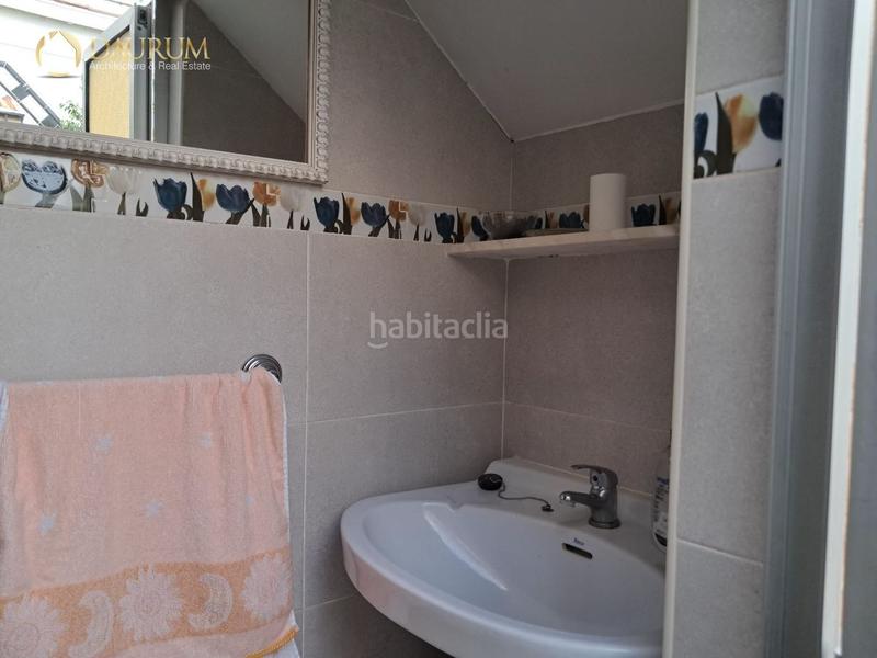 Foto f2e12d90-f68d-4ff2-9fc9-5a0ef9c81c57. Casa amb aparcament a Zona Concordia Burjassot