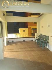 Chalet  Joaquín costa. En paterna