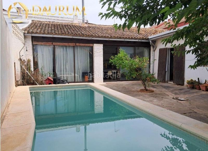 Foto d056c5c1-92e8-4f52-83c3-b152d257b683. Casa amb aparcament piscina a Massarojos Valencia