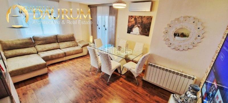 Foto c6d1cf65-7ba6-4c41-ab61-0978d0fd7840. Pis amb aparcament a Las Islas Sagunt