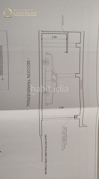 Foto bbb7a39c-c097-4f5e-a923-75954564e7f0. Fabrikhalle in Torrefiel Valencia