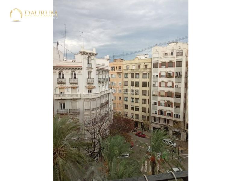 Foto 1940754a-0112-401e-a628-36de64cdf236. Piso en Russafa Valencia