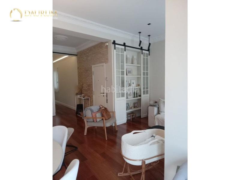 Foto 22bc82eb-81ad-45c0-a4e3-2b52b68d599a. Piso en Russafa Valencia