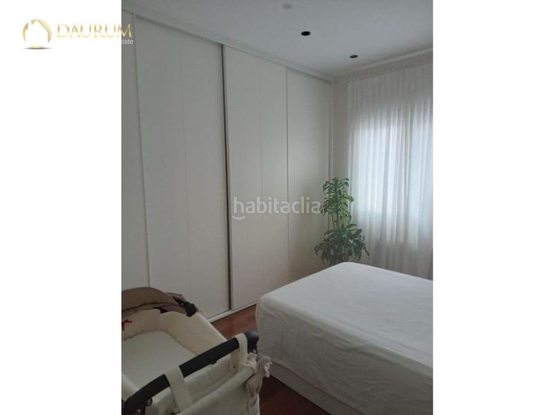 Foto e6d57954-6408-4cf9-bfa3-26ca2c8c6301. Piso en Russafa Valencia