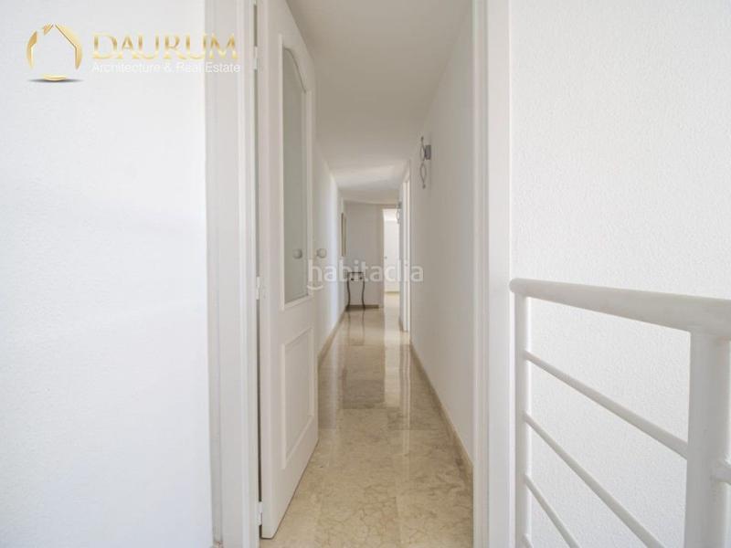 Foto 38269770-11dd-48f4-89b0-e374423cc87b. Duplex con riscaldamento parcheggio piscina in lomas de Marbella club Marbella