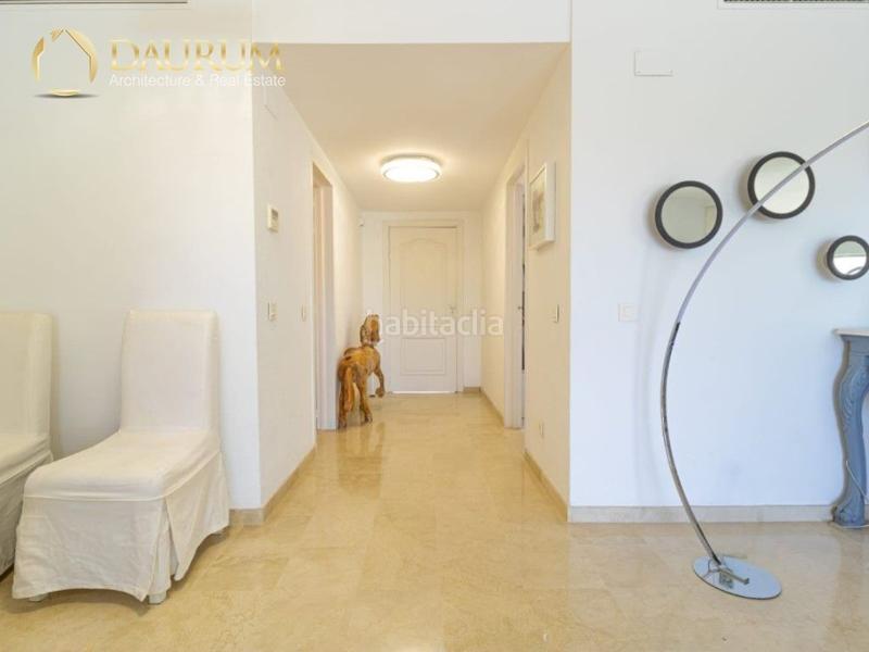 Foto 4166844f-d42b-4547-8943-1e7207d54442. Duplex con riscaldamento parcheggio piscina in lomas de Marbella club Marbella