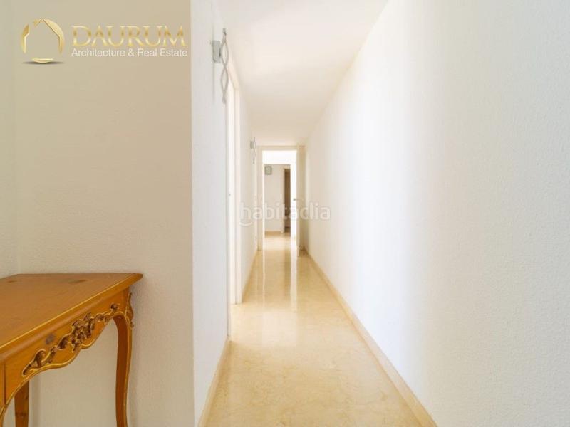 Foto 50d74a00-76eb-43be-820c-71e5485030de. Duplex con riscaldamento parcheggio piscina in lomas de Marbella club Marbella